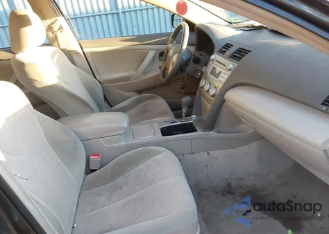 2010 Toyota Camry Le from USA, damaged, VIN 4T1BF3EK0AU032052